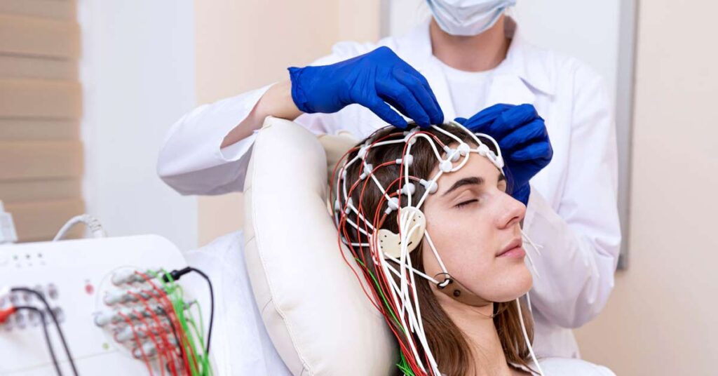 Imagem atual: Eletroencefalograma (EEG) O que é e como funciona no diagnóstico da Epilepsia